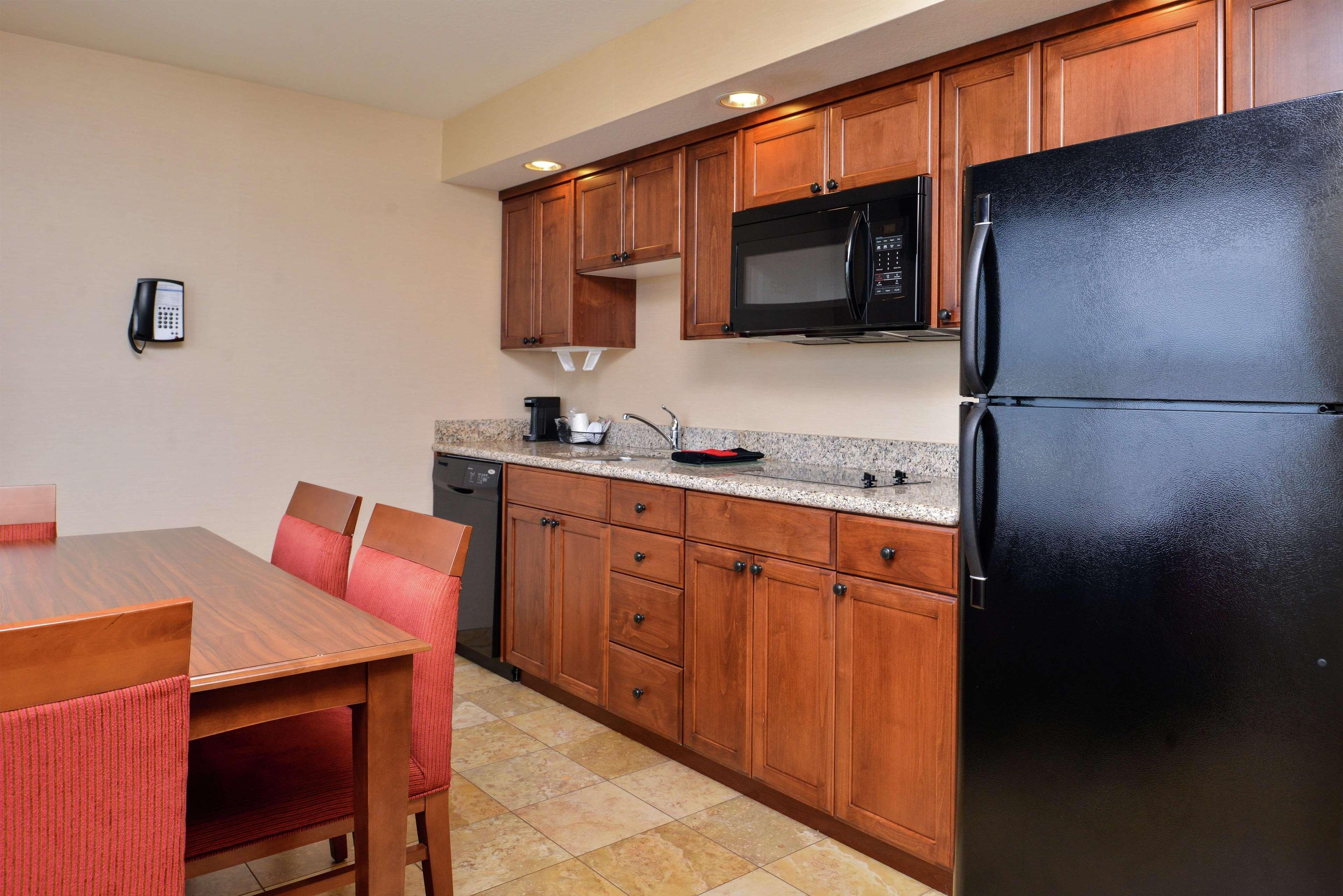 Hampton Inn Idaho Falls / Airport Exterior foto