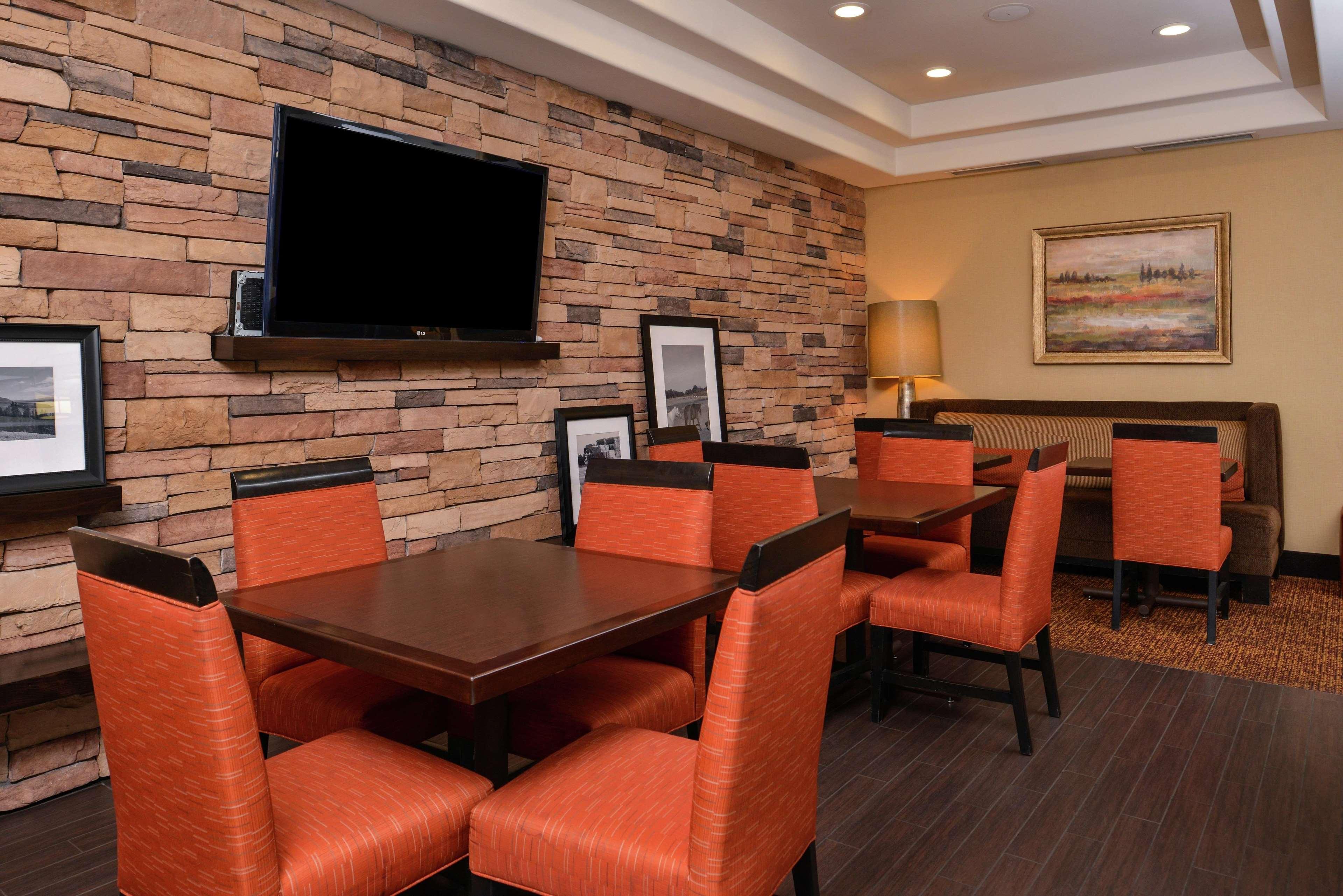 Hampton Inn Idaho Falls / Airport Exterior foto