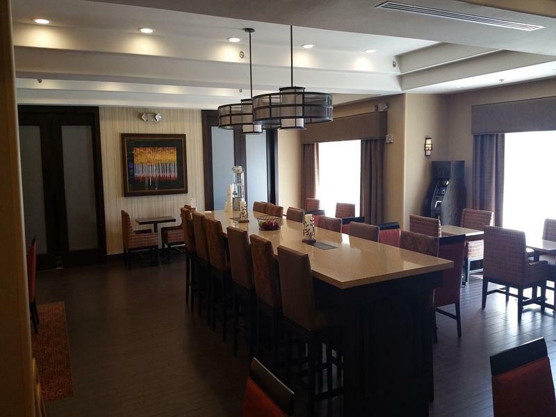 Hampton Inn Idaho Falls / Airport Exterior foto